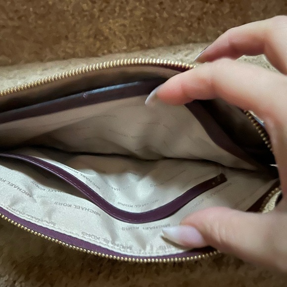 Michael Kors Burgundy Suede Studded  Wristlet Like New - Picture 3 of 7